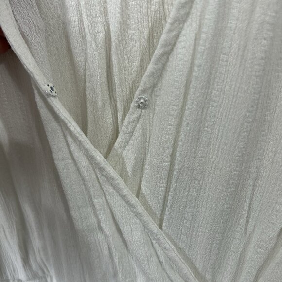 KNOX ROSE Maxi Dress S White Faux Wrap Tiered Seersucker Beachcore Resort - Picture 3 of 13